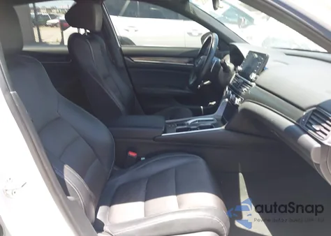 2018 Honda Accord Sport 2.0T из США, поврежденный, VIN 1HGCV2F31JA050088